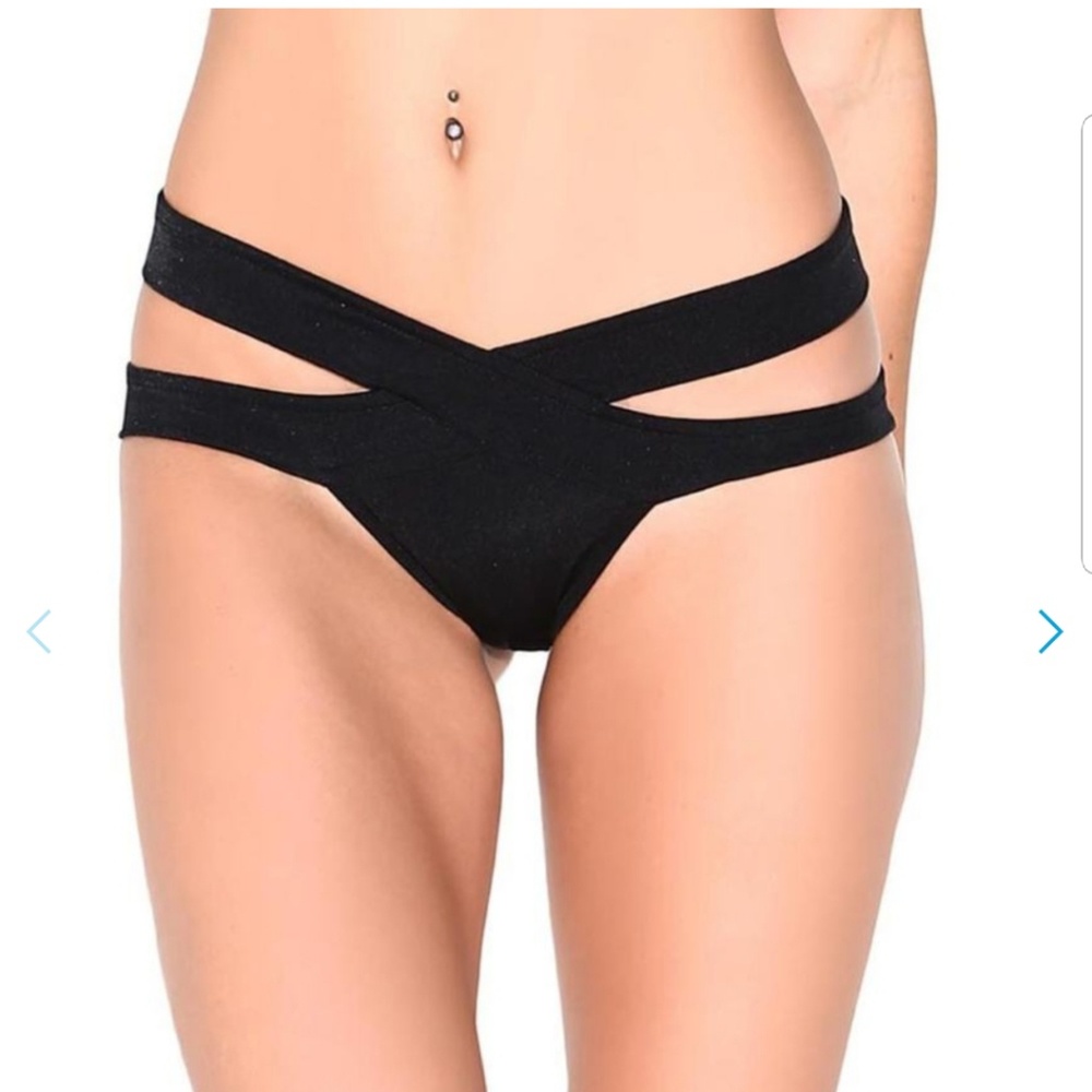 Scrunch booty shorts